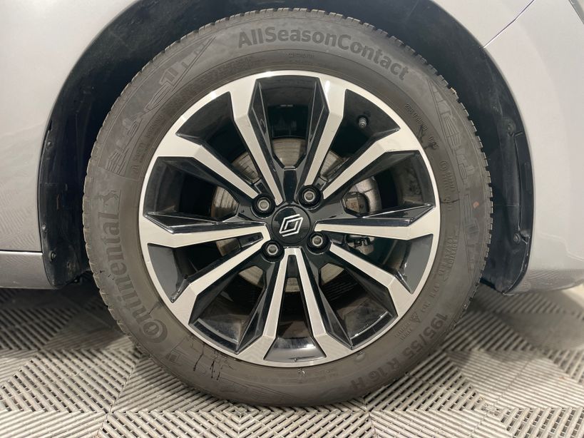 RENAULT CLIO V 2025 - Photo n°1