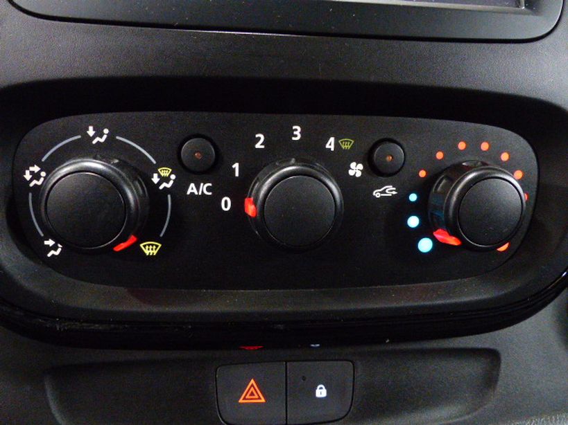 OPEL VIVARO COMBI 2018 - Photo n°20