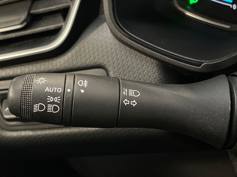 RENAULT CLIO V 2021 - Photo n°26