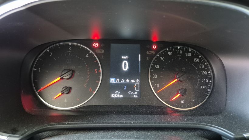 RENAULT MEGANE IV BERLINE 2022 - Photo n°7