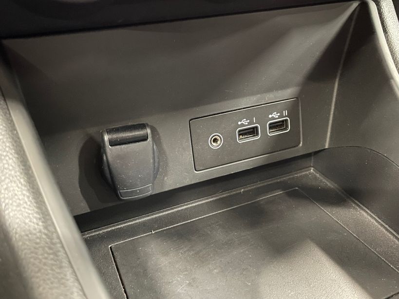 RENAULT CAPTUR 2023 - Photo n°25