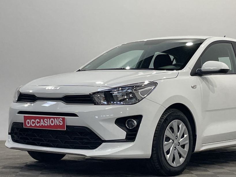 KIA RIO 2023 - Photo n°40