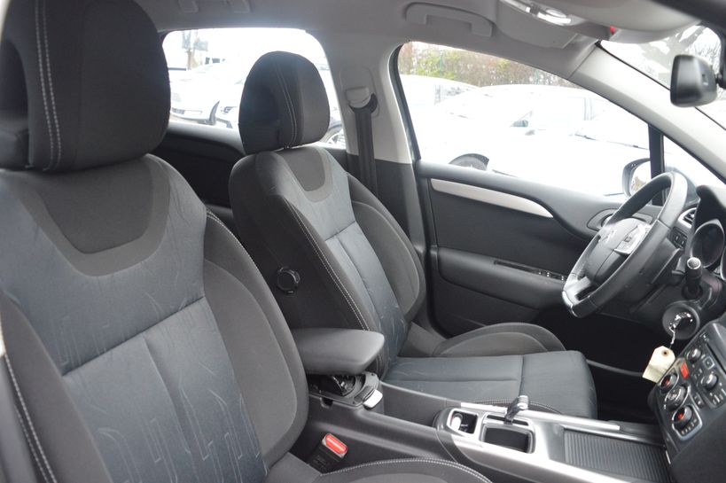 CITROEN C4 2014 - Photo n°11