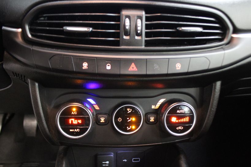 FIAT TIPO 5 PORTES MY19 E6D 2019 - Photo n°19