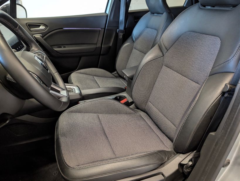 RENAULT CAPTUR 2022 - Photo n°18