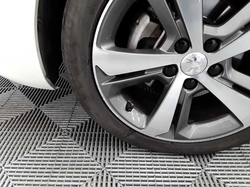 PEUGEOT 308 2018 - Photo n°4
