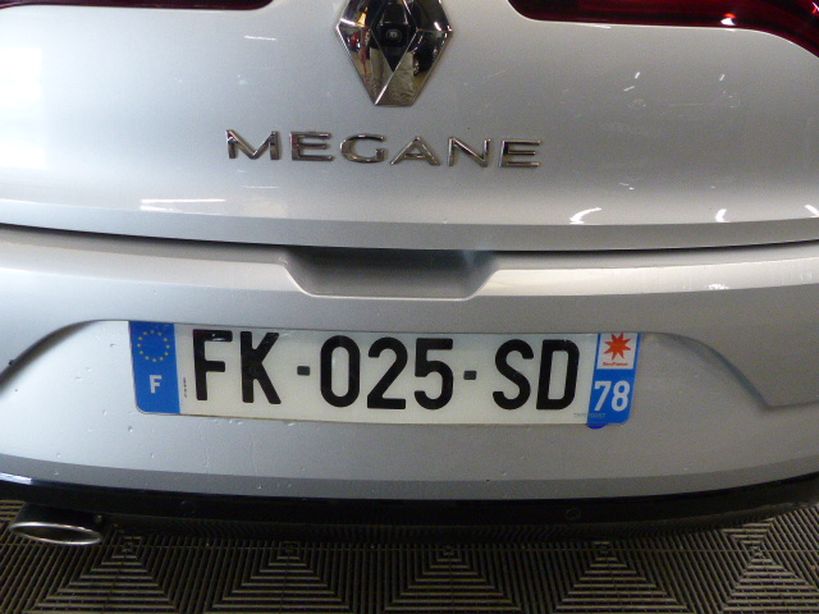 RENAULT MEGANE IV BERLINE 2019 - Photo n°4