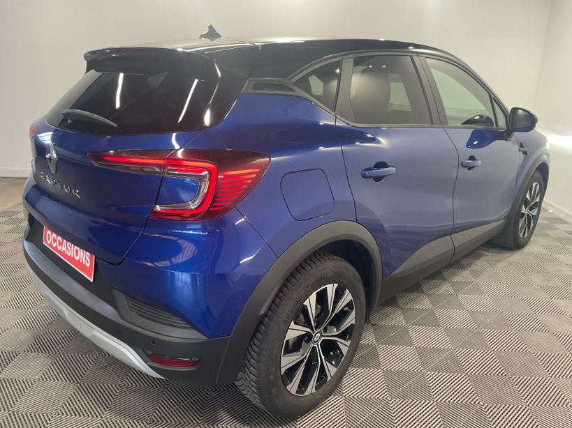 RENAULT CAPTUR 2022 - Photo n°4
