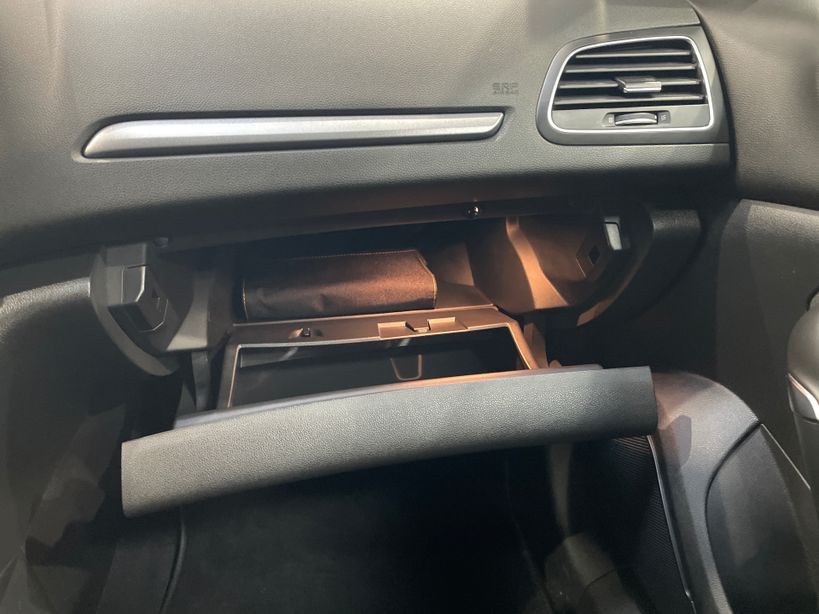 RENAULT MEGANE IV BERLINE 2021 - Photo n°24