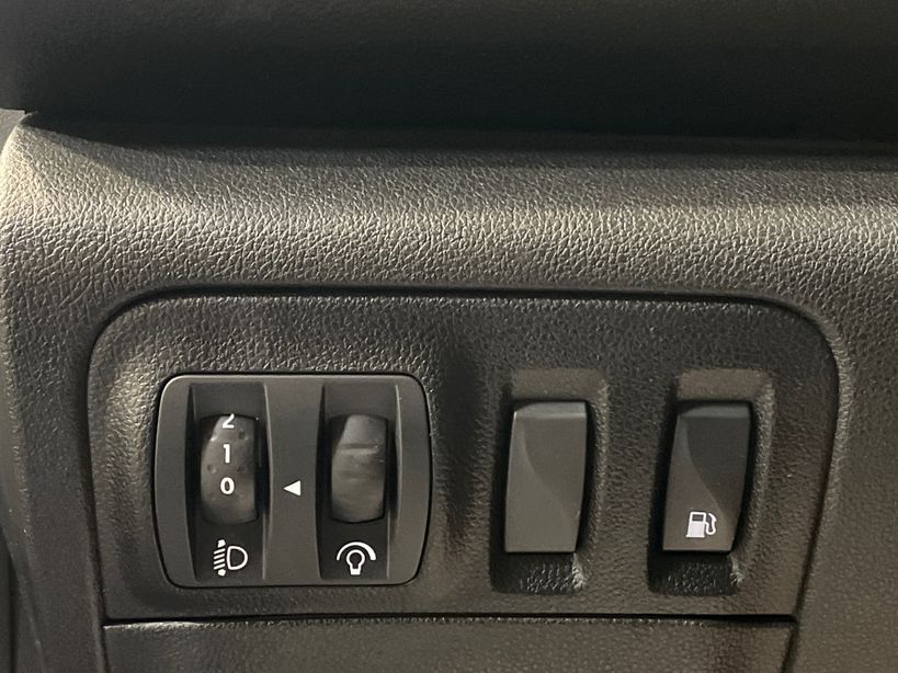 RENAULT MEGANE IV BERLINE 2022 - Photo n°35