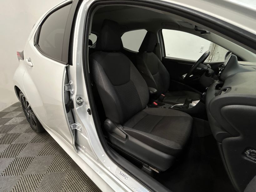 TOYOTA YARIS HYBRIDE MY22 2023 - Photo n°34