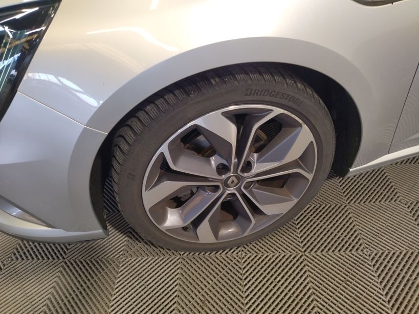 RENAULT MEGANE IV ESTATE 2019 - Photo n°4