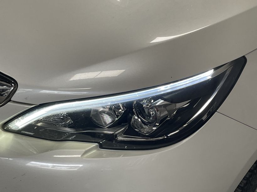 PEUGEOT 308 SW 2020 - Photo n°7