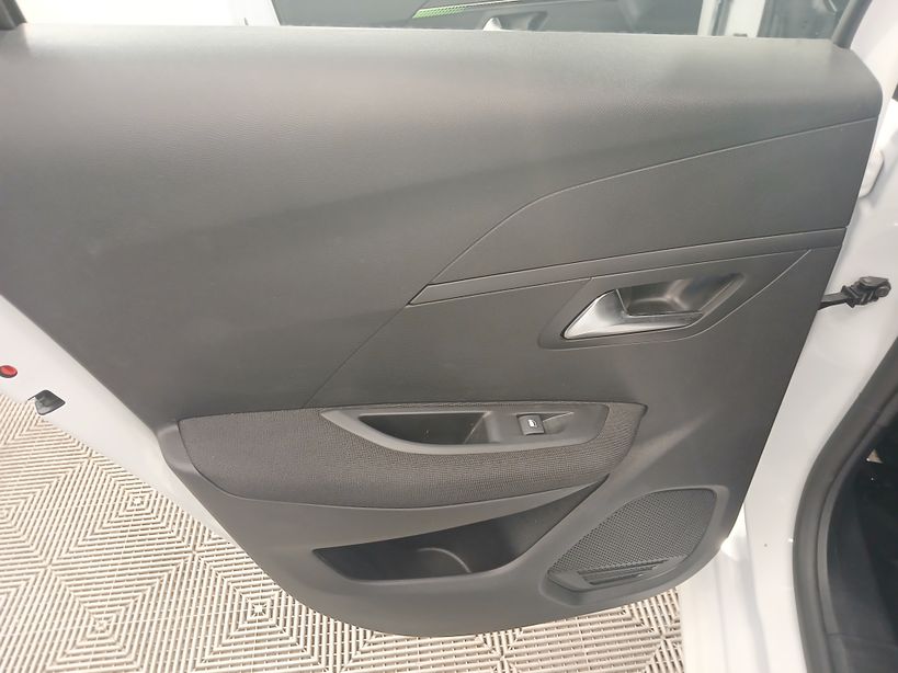 PEUGEOT 208 2024 - Photo n°19