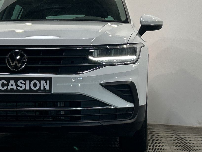 VOLKSWAGEN TIGUAN BUSINESS 2022 - Photo n°6