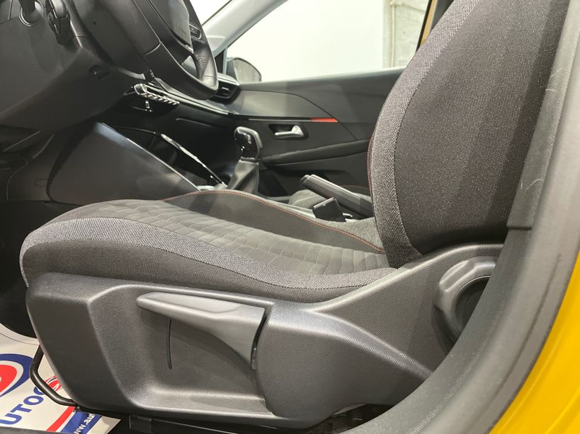 PEUGEOT 208 2022 - Photo n°34