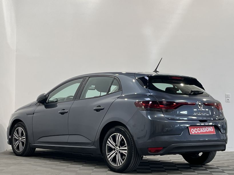 RENAULT MEGANE IV BERLINE 2022 - Photo n°4