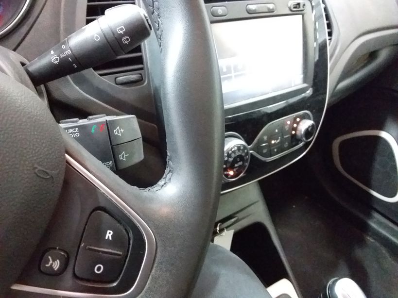RENAULT CAPTUR 2018 - Photo n°19