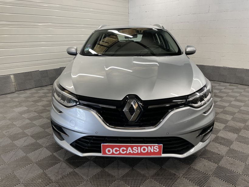 RENAULT MEGANE IV ESTATE 2021 - Photo n°2