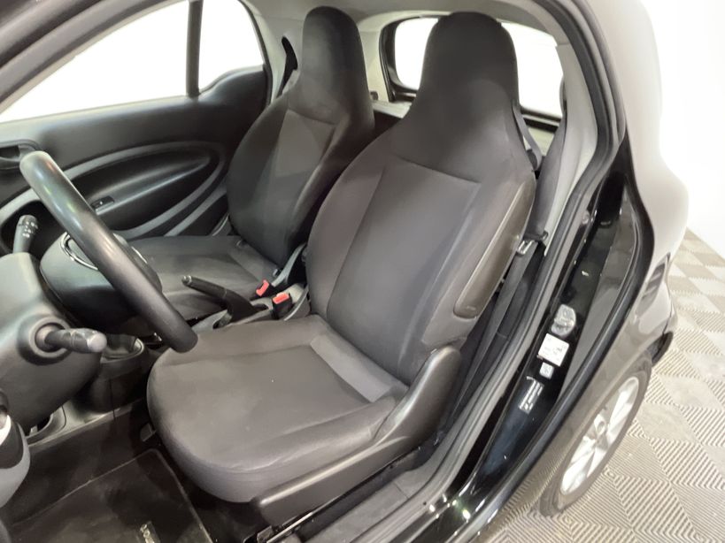 SMART FORTWO COUPE 2015 - Photo n°9