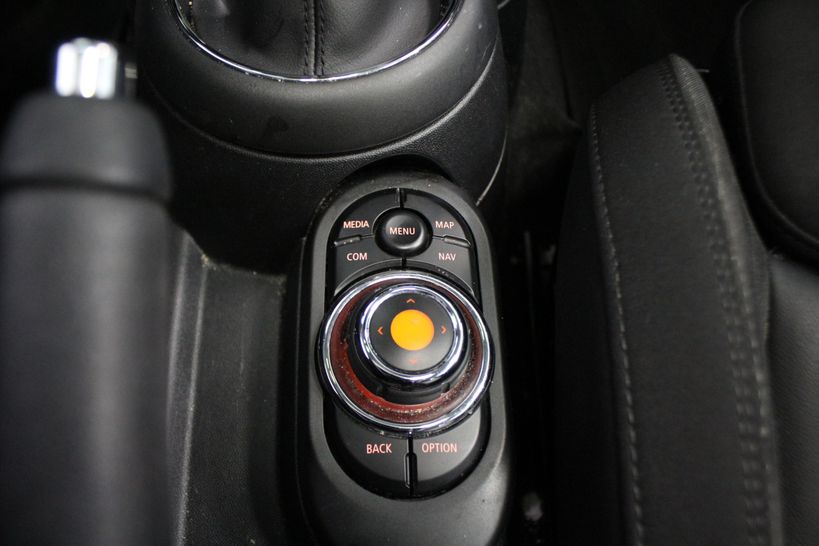 MINI HATCH 3 PORTES F56 LCI 2019 - Photo n°24