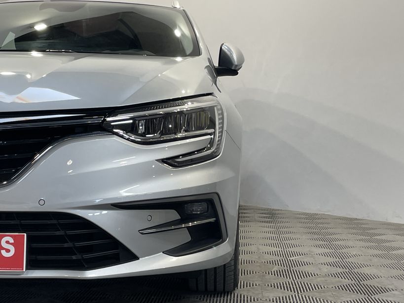 RENAULT MEGANE IV ESTATE 2021 - Photo n°7