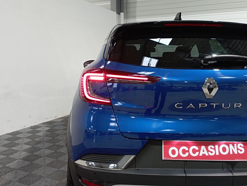 RENAULT CAPTUR 2022 - Photo n°9