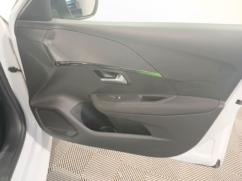 PEUGEOT 208 2024 - Photo n°7