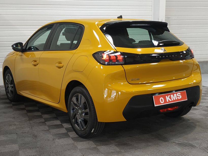 PEUGEOT 208 2022 - Photo n°8
