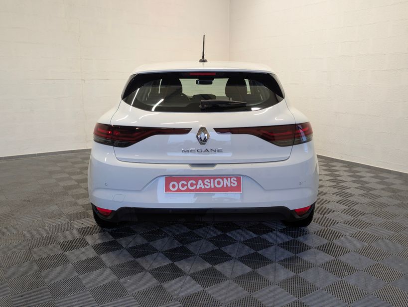 RENAULT MEGANE IV BERLINE 2022 - Photo n°6