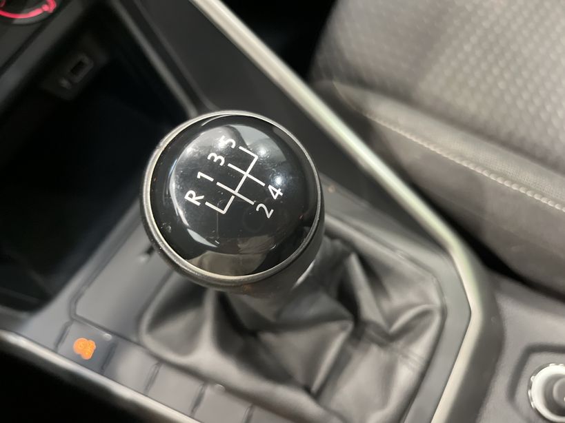 VOLKSWAGEN POLO 2018 - Photo n°20