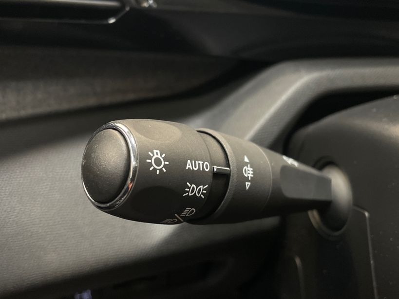 PEUGEOT 308 2023 - Photo n°35