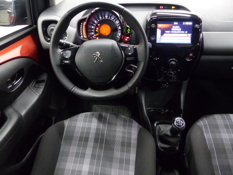 PEUGEOT 108 2020 - Photo n°8