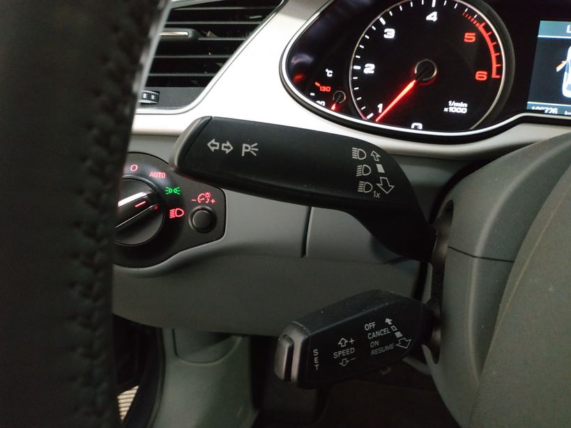 AUDI A4 BUSINESS 2015 - Photo n°28