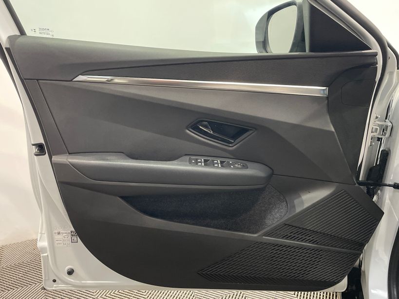 RENAULT MEGANE E TECH 2022 - Photo n°28