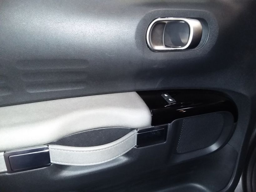 CITROEN C4 CACTUS 2019 - Photo n°12