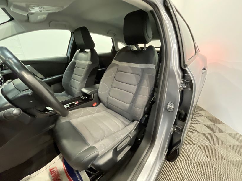 CITROEN C4 2022 - Photo n°9