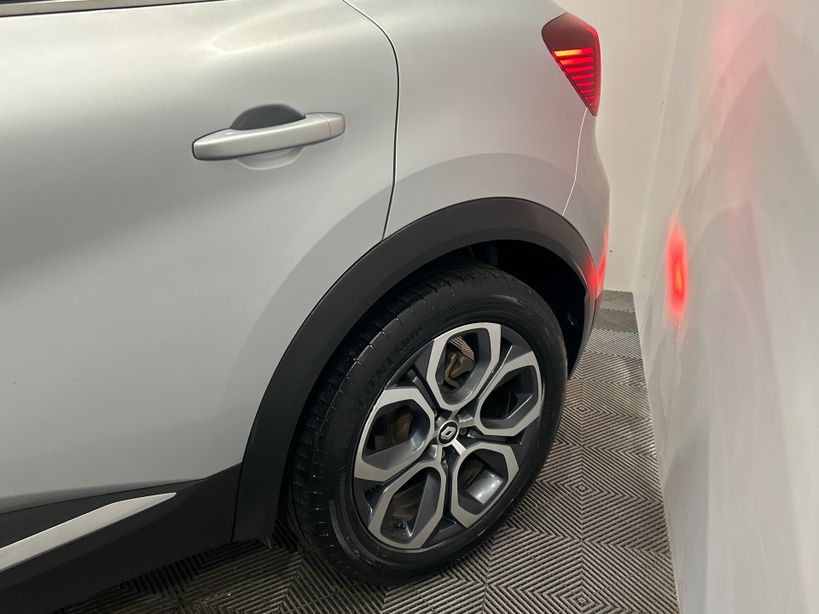 RENAULT CAPTUR 2022 - Photo n°7
