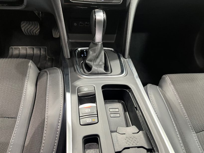 RENAULT MEGANE IV ESTATE 2023 - Photo n°25