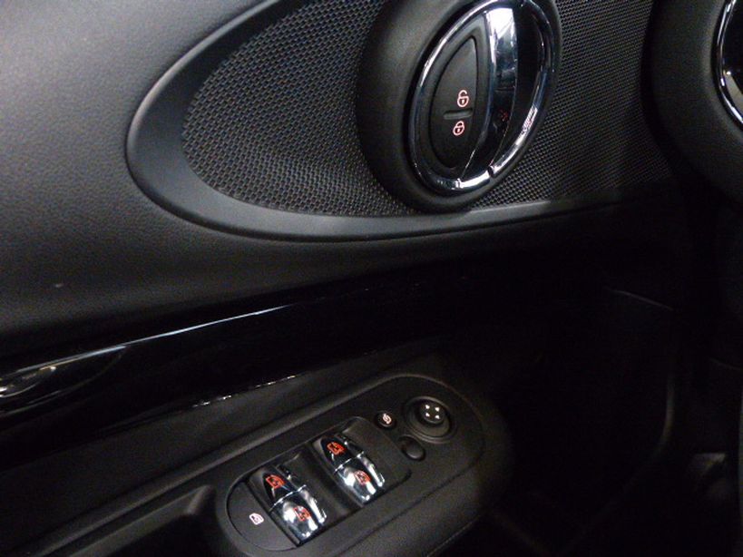 MINI MINI CLUBMAN F54 LCI 2020 - Photo n°17