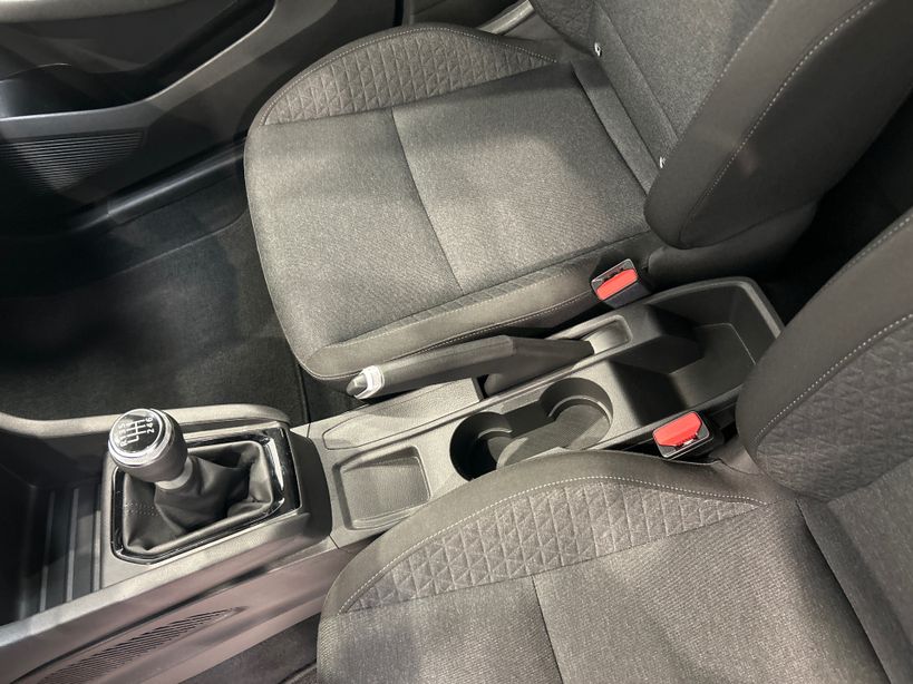 RENAULT CLIO V 2023 - Photo n°18