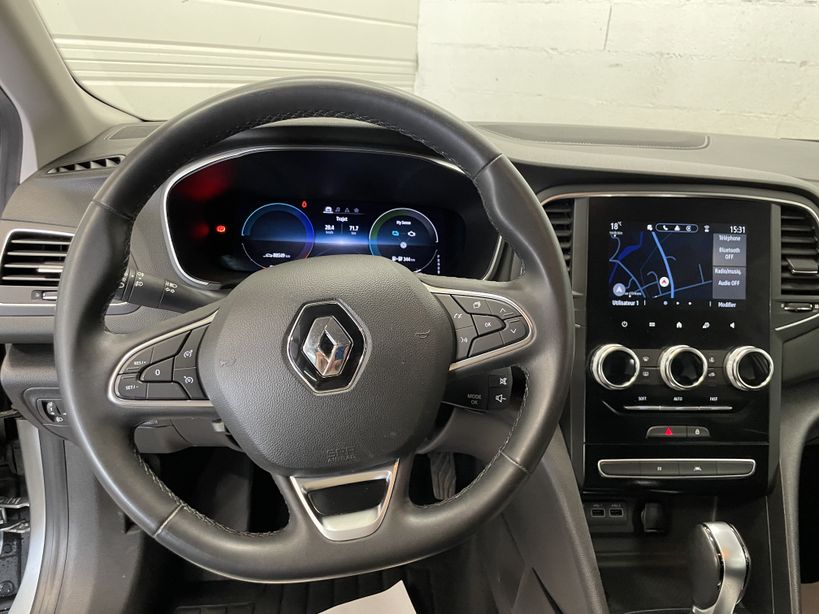 RENAULT MEGANE IV ESTATE 2021 - Photo n°13
