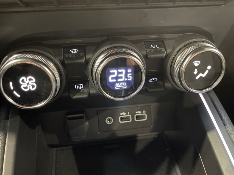 RENAULT CLIO V 2025 - Photo n°25