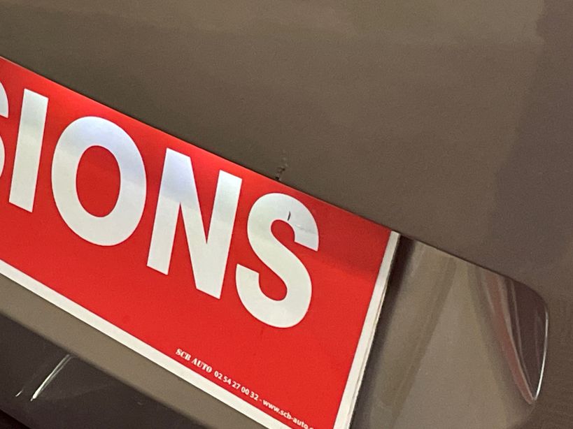 PEUGEOT 5008 2022 - Photo n°2