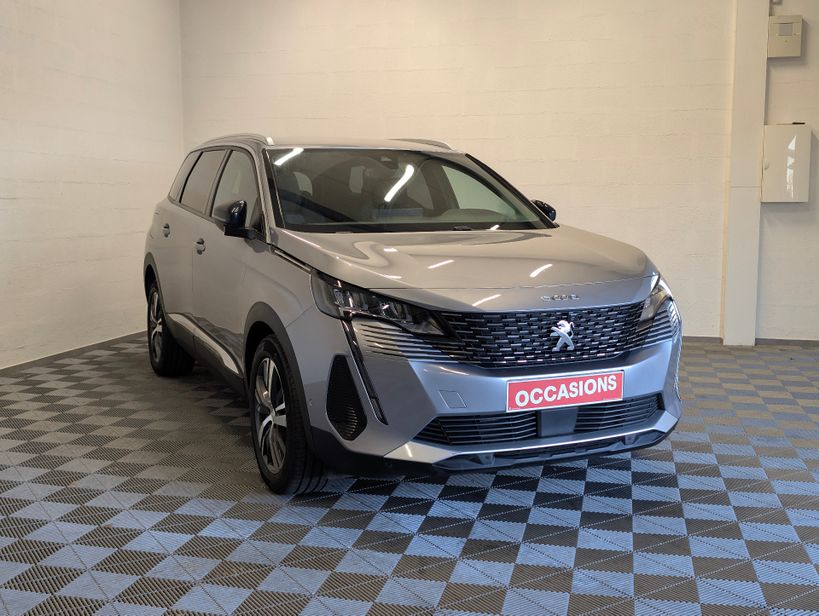 PEUGEOT 5008 2023 - Photo n°3