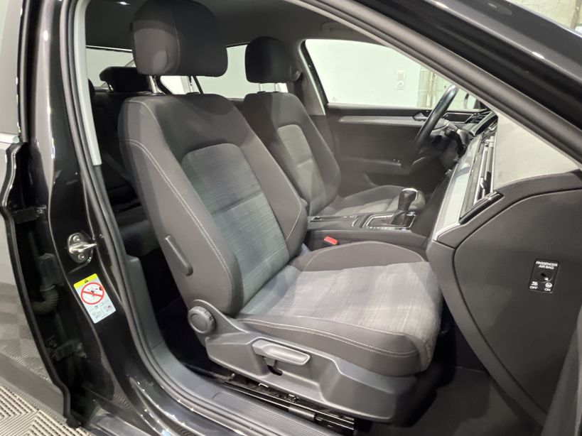 VOLKSWAGEN PASSAT BUSINESS 2019 - Photo n°44