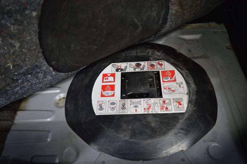 RENAULT CLIO IV 2018 - Photo n°9