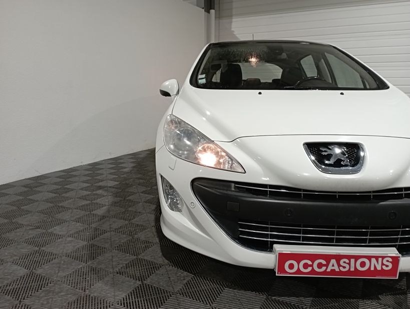 PEUGEOT 308 2011 - Photo n°5