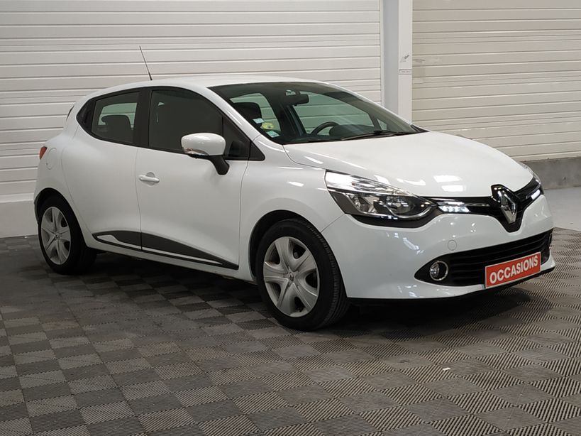 RENAULT CLIO IV BUSINESS 2015 - Photo n°3
