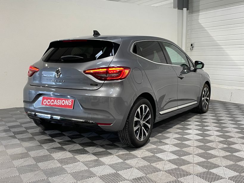 RENAULT CLIO V 2023 - Photo n°5